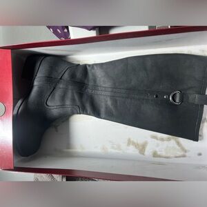 Hush Puppies Sleek Black Boots